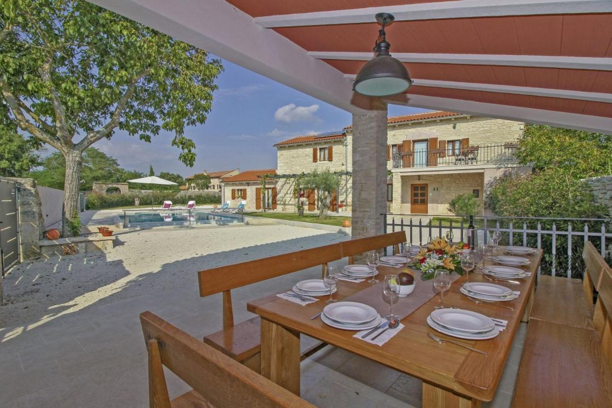Villa Marija In Pekici Svetvinčenat Exterior foto